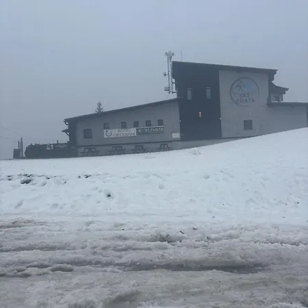 špičák Na Vrcholu Sjezdovky Golcuv Jenikov